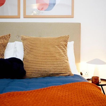 Luxury New Built Split-Level Flat With Rooftop Gardens Access Manchester Eksteriør billede