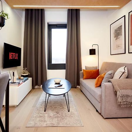Luxury New Built Split-Level Flat With Rooftop Gardens Access Manchester Eksteriør billede