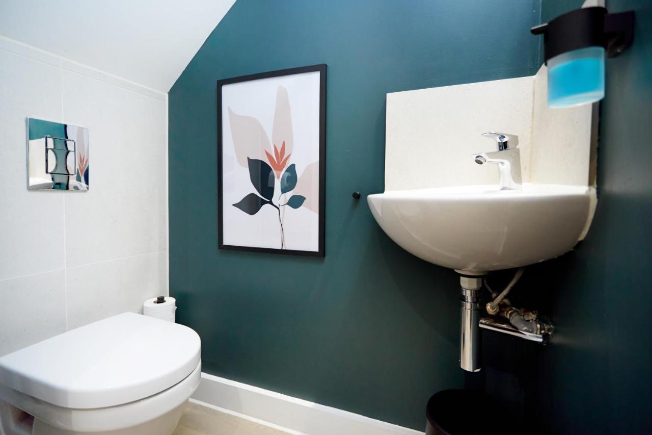 Luxury New Built Split-Level Flat With Rooftop Gardens Access Manchester Eksteriør billede