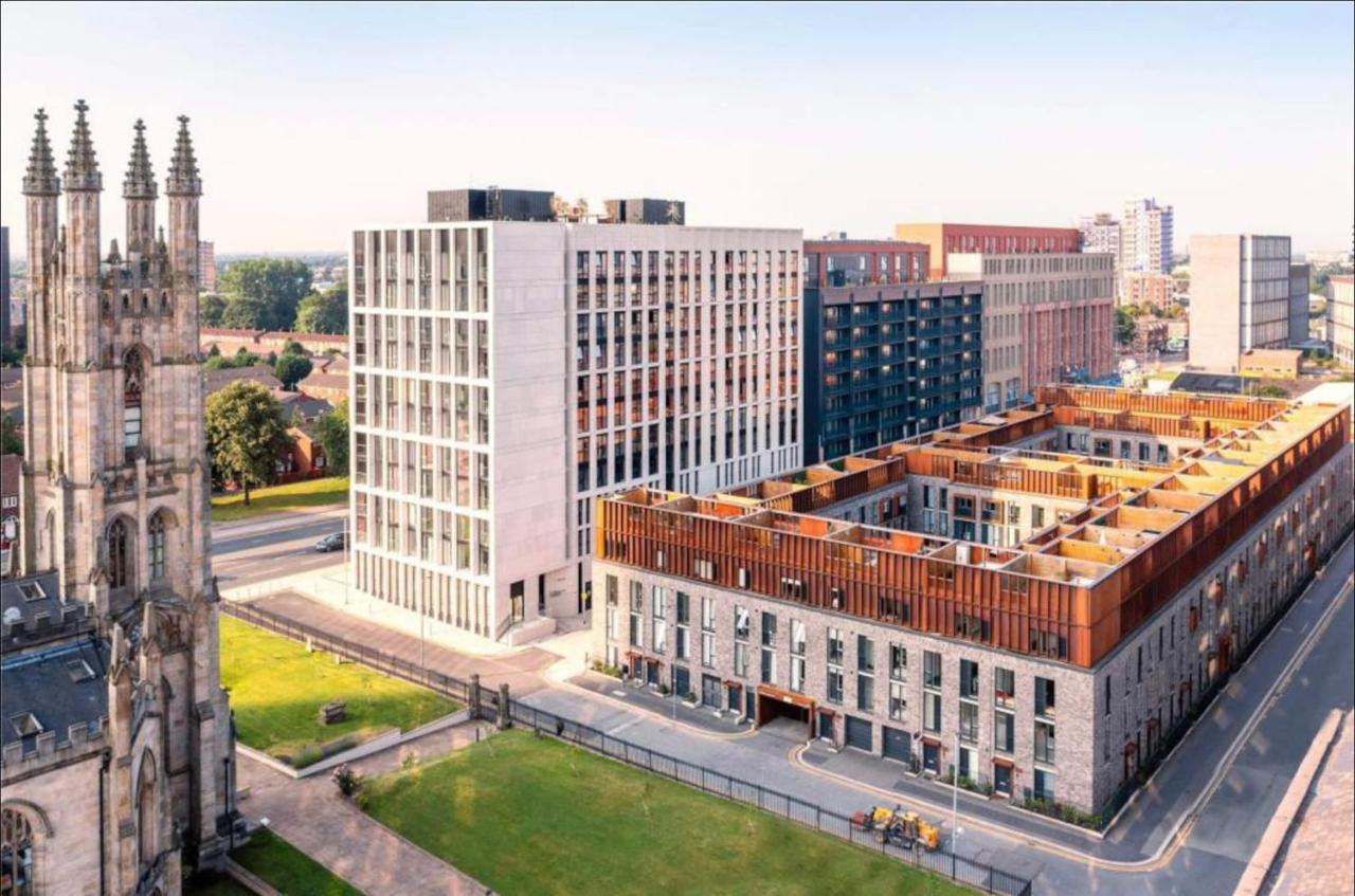 Luxury New Built Split-Level Flat With Rooftop Gardens Access Manchester Eksteriør billede